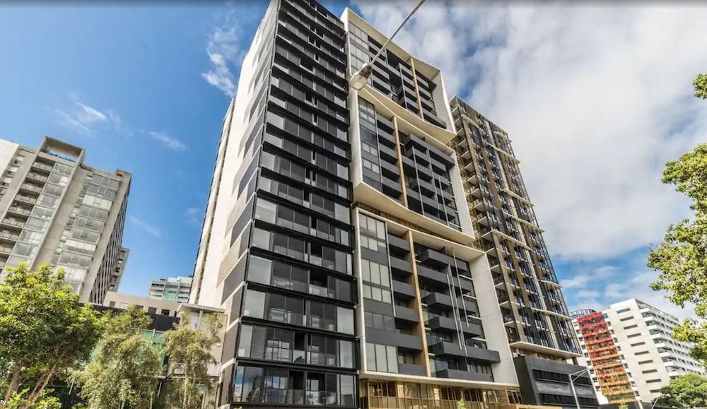 Saint Domain Aparthotel Melbourne Eksteriør bilde